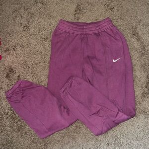 Nike joggers